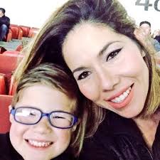 Dawn Pimentel Jones (@dpimpntel)