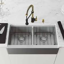 pull down spray kitchen faucet