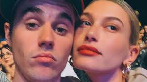 Here's a definitive timeline of their relationship, from her shipping him with selena gomez, to their wedding ceremony in 2019. Hailey Bieber Aussert Sich Zu Den Standigen Baby Geruchten Promiflash De