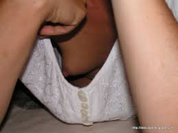 Indian Voyeur Downblouse Cleavage