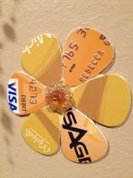 Becca S Blog Credit Card Guitar Pick Flowers Credit Card Crafts Credit Card Art Gift Card Craft