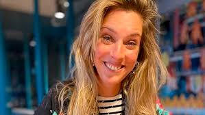 La comediante que tiene más de 960.000 seguidores en instagram y más de 1.300.000 en. Dani La Chepi Se Suma Al Proximo Masterchef Celebrity Telam Agencia Nacional De Noticias