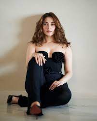Tamannaah Bhatia (@tamannaahspeaks) / X