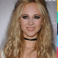 Juno Temple: Clothes, Outfits, Brands, Style and Looks