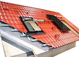 Din rulouri de tabla zincata si prevopsita de cea mai buna caliate. Cea Mai Buna Tabla Tip Tigla Metalica Pentru Acoperisuri