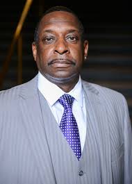 Students fight new Regents representative policy