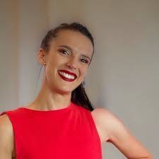 Amber Grafton's Instagram, Twitter & Facebook