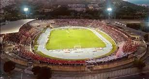 Per le gare casalinghe del cosenza calcio 1914 spa saranno distribuiti 1000 biglietti gratuiti di il cosenza calcio 1914 domenica si trasferisce in sicilia per affrontare l'adrano (ex adernò) sul terreno. Cosenza Firmata La Convenzione Per L Utiilzzo Dello Stadio Marulla