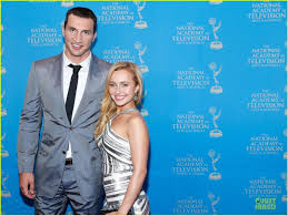 This actress/vocalist combined both talents with her role on the abc tv series nashville. Hayden Panettiere And Wladimir Klitschko Dating Gossip News Photos