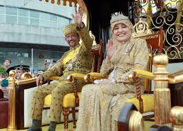 Malaysia's king muhammad v resigns. Malaysia King Fashion Dresses