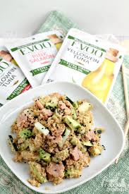 Spicy Tuna Roll Quinoa Salad Recipe In 2020 Spicy Tuna Roll Spicy Tuna Quinoa Salad