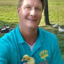 Celia Horner's Instagram, Twitter & Facebook