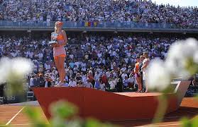 Walking The Plank Maria Sharapova Roland Garros Suzanne Lenglen