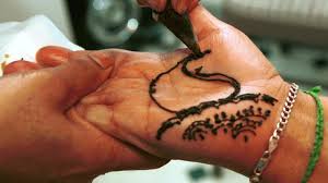 The blend for temporary tattoos contains natural henna and different coloring agents, which darken the color. Spring Break Alert Black Henna Tattoos May Not Be Safe Shots Health News Npr
