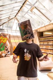 Travis scott reese's puffs bowl and spoon set cactus jack reeses limited new. Travis Scott Unveils Reese S Puffs Collaboration At Paris Pop Up Event Complex