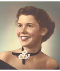 Melanie Manley's Instagram, Twitter & Facebook