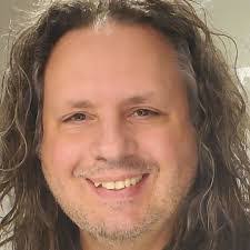 Alexis Oates's Instagram, Twitter & Facebook