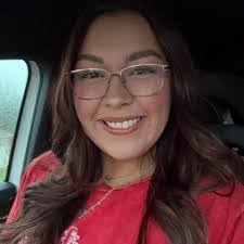 Casandra Waller's Instagram, Twitter & Facebook