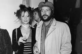 .pattie boyd and eric clapton.it is not a secret and there had been many books written about eric clapton taking george harrison's wife away with george harrison e pattie boyd « donde estás corazón? When Eric Clapton Married His Best Friend S Ex Wife