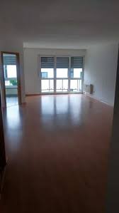 Dieses gepflegte mehrfamilienhaus befindet sich in einer ruhigen wohnlage in gelsenkirchen im stadtteil sch. 2 Zimmer Wohnung Zu Vermieten Pfefferackerstrasse 1 45894 Gelsenkirchen Buer Mapio Net