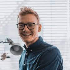 Hele holdet bag Dinero