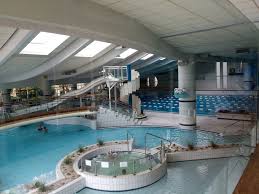 Le 5 Plus Belles Piscines Parisiennes Pour Se Mettre Au Frais Ce Week End