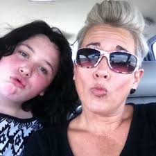 Lesley Welsh-Johnson (@LesleyforLife)