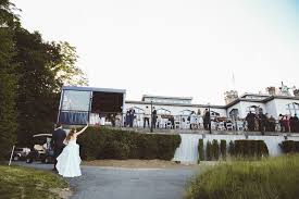 Whitby castle rye wedding photography. Whitby Castle Wedding