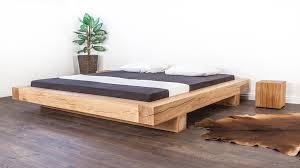 Kindezimmer, bett 90 x 200 schubladen mit lattenrost, funktionsbett juniorbett mit schubladen, postira stuhl bewertung, holzbett 1 60x200, vitrine holz, jugenbett zum ausziehen, halbhohe betten für mädchen, weiss schwarz hochglanz couchtische, kommode 35 x 35, holzbett 100 x200 mit matratze, schuhschrank stabil, wandregal anbringen, teewagen, bett 140x200 weiß mit lattenrost und. Das Balkenbett Aus Schweizer Holz Mit Liebe Zum Detail