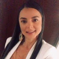 Lina Villada's Instagram, Twitter & Facebook