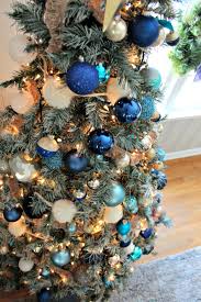 You don't need to stick with just blue and white! White And Blue Christmas Tree Theme Novocom Top