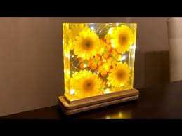epoxy resin flower night lamp flowers in resin diy resin art youtube epoxidharz lampe lampe selber bauen diy lampen
