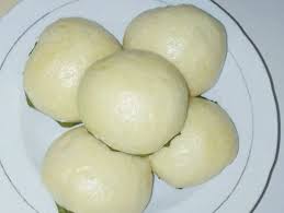 Daun pisang, potong bulat/kertas bakpao. Cara Membuat Bakpao Putih Empuk Isi Kelapa Lifestyle