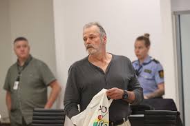 I 2018 gikk ferden videre tilbake til. Kriminalitet Og Rettsvesen Eirik Jensen Jensen Sier Han Har Anmeldt Flere Personer Hos Spesialenheten