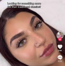 Hi! Any lash techs in MN that offer mega classics?!