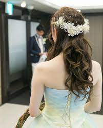 お色直しヘアに大人気 ハーフアップ ハーフ花冠 のブライダルヘアが可愛すぎ marry マリー