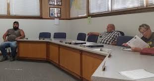 Warsaw committee continues look at dog ordinance