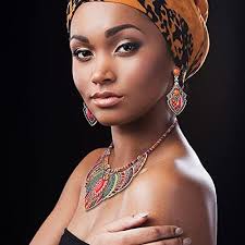 Junkin 2 Pieces African Jewelry for Women Colorful Costume Jewelry Boho  Vintage Statement Choker Ethnic Style Necklace Earring Set Bohemian Chunky  Collar African Beaded Necklaces Dangle Earrings : Buy Online at Best