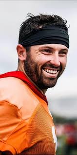 Buccaneers of Caribbean with baker sparrow 🏴‍☠️🏴‍☠️