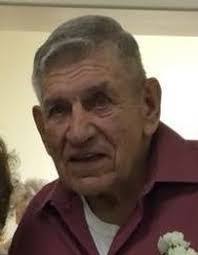 Rex Knapp's Instagram, Twitter & Facebook