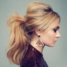 Sophisticated and chic, this haircut is a sure stunner. 30 Cute Medium Shoulder Length Hairstyles For Women 2021 Guide