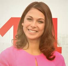 In year 2000 roberto turned atias to an international sensation when she starred in italian fashion designer roberto cavalli and a dolce & gabbana campaign. Moran Atias Wikipedia