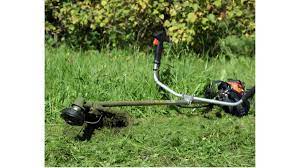 These garden tools have this trimmer has the ability to edge along the sidewalks, since the handle rotates at 180 degrees. 6 Best Weed Whackers So Simple Even Your Kids Can Do It Diy Home Owner Hero
