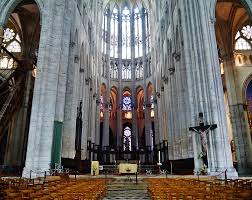 Kathedrale von beauvais ist ein(e) rippengewölbe und kathedrale, erbaut von 1225 bis 1272. File Beauvais Cathedrale Saint Pierre Innen Chor 2 Jpg Wikimedia Commons