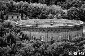 Gasometer Halle Urban Exploration Gasometer Verwaltungsgebaude Ziegelbau