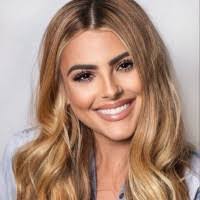 Katelyn Wilson's Instagram, Twitter & Facebook