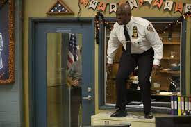 Raymond holt, $ 100 000. Brooklyn Nine Nine One Of Tv S Best Comedies Thanks To Andre Braugher Indiewire
