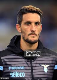 2,587 Luis Romero Photos & High Res Pictures