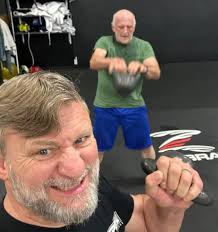 Brent Mason (@followtheswoosh) • Instagram photos and videos