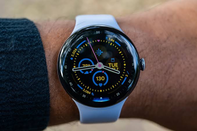 Google Pixel Watch 4 Smartwatch view 3